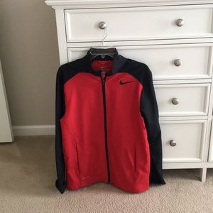 Nike dry fit jacket size S